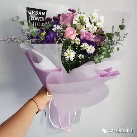 情人節詞語句子_情人詞語大全集形容詞_情人詞句50字