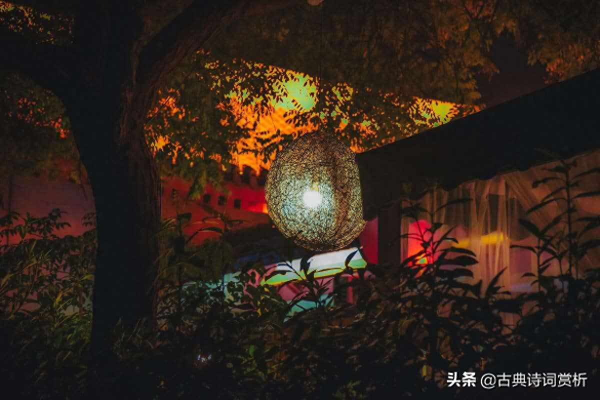 情人的情詩(shī)_情人詩(shī)一首_情人節(jié)情詩(shī)大全