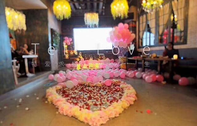 情人節說情話的句子_情人節說什么情話_情人節該說的話