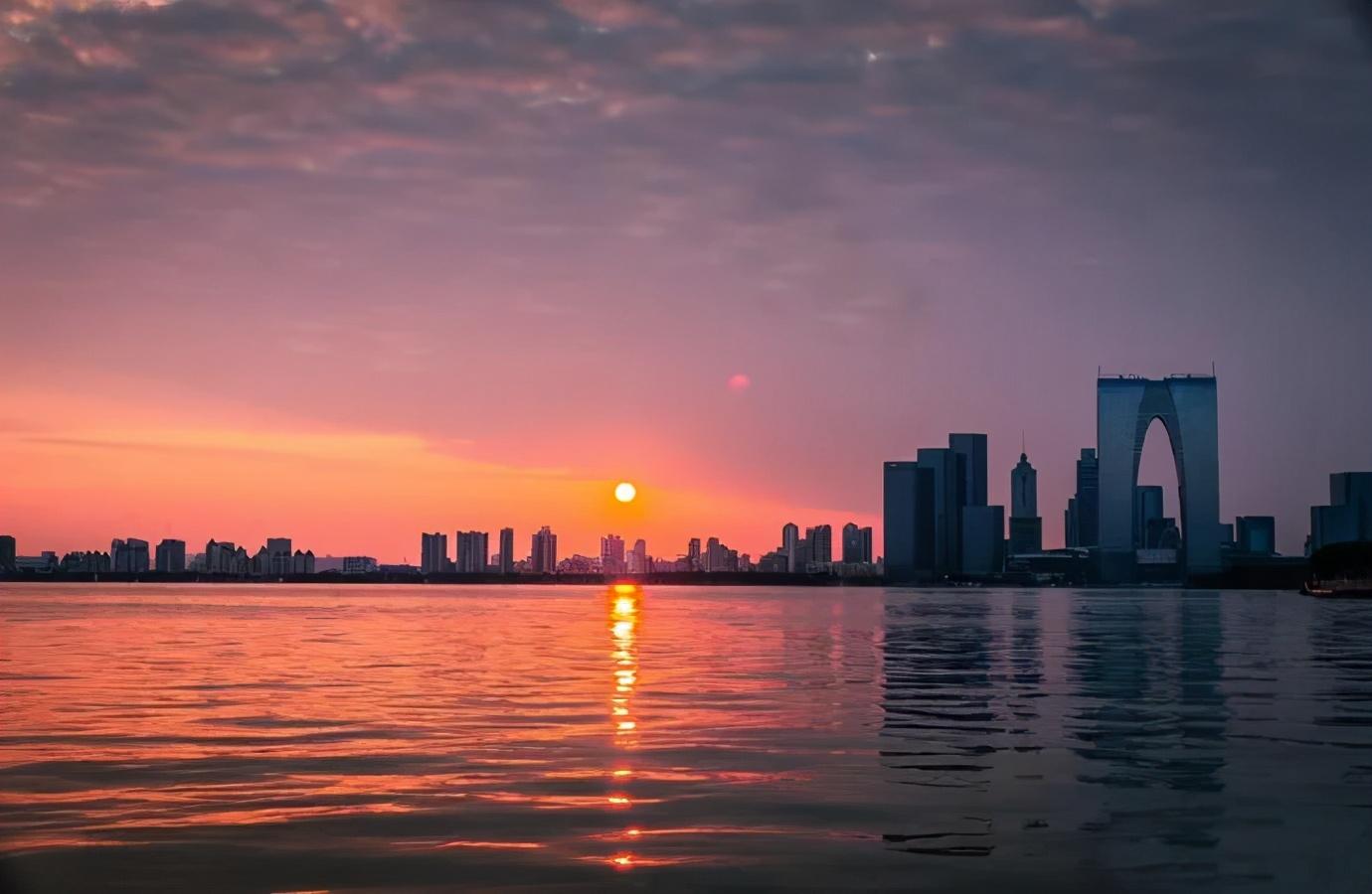 金雞湖旅游攻略看看_金雞湖游玩攻略_金雞湖攻略