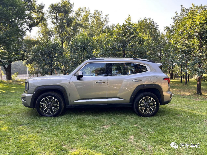 哈佛大狗首付多少錢月供多少_哈弗大狗車貸_哈弗二代大狗多少錢一輛