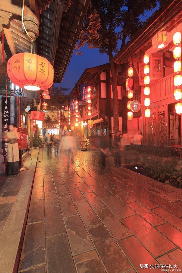 熱門景點攻略成都有哪些_成都景點旅游攻略_成都熱門景點攻略